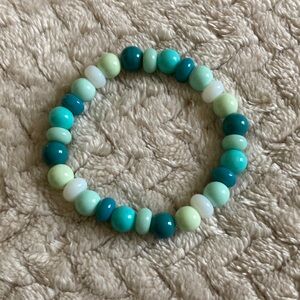 Handmade Turquoise and Mint Beaded Stretch Bracelet